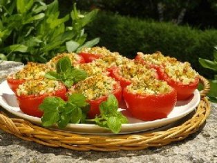 Piccoli pomodori gratinati