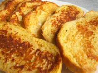 Toasts Al Formaggio